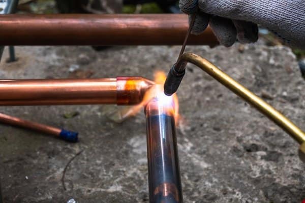 Formation-brasage-capillaire-fort-sur-tubes-cuivre Formation brasage capillaire fort sur tubes cuivre, Ateliers APC